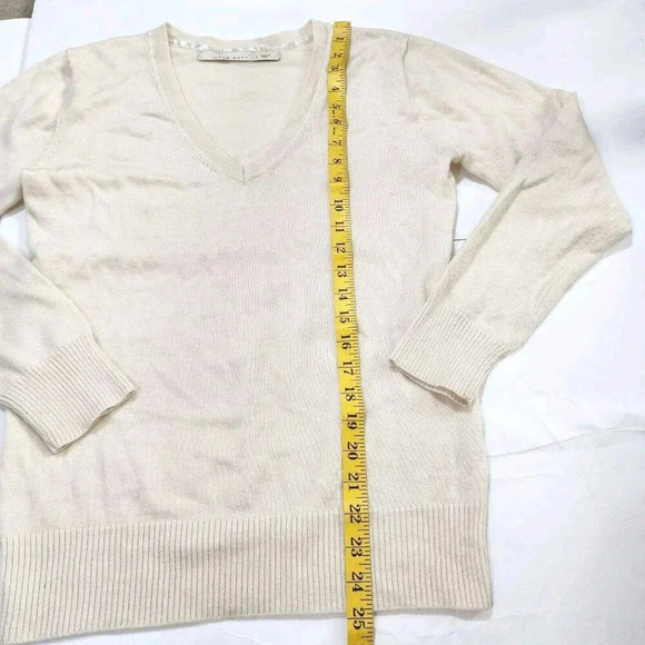 Old Navy Sweater Women's L Ivory   Wool Blend V-neck Longsleeve - Picture 5 of 9